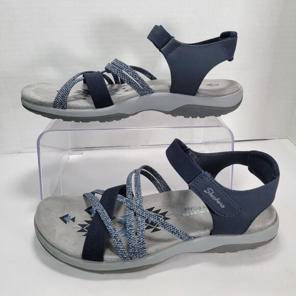 Skechers Womens 9 Navy Strappy Sandals Open Toe Comfortable Casual Summer - Picture 2 of 10